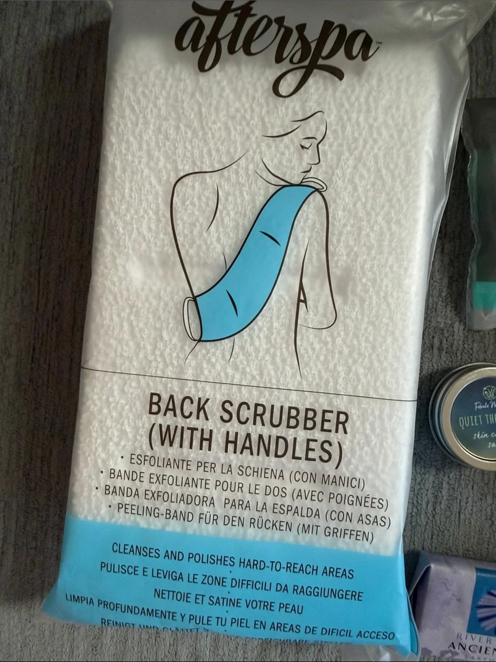 White Back Scrubber with Handles — Bath Set Accessory